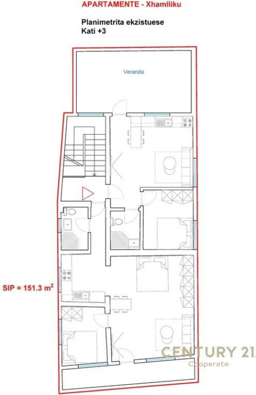 WE SELL A 4-STORY COMMERCIAL BUILDING IN THE CENTER OF XHAMLLIK 1,360,000 €