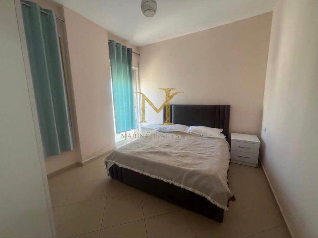 Jepet me qera apartament 1+1  Ne Iliria , Perballe Me Pista iliria !!