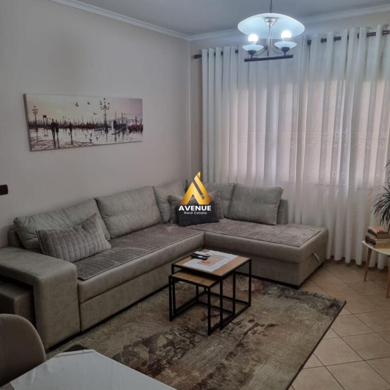 Jepet me qira apartament 1+1 – Petro Nini Luarasi, Ali Demi, Tiranë