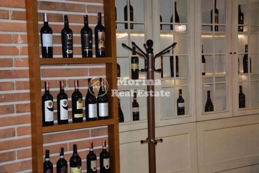 Qera, Ambient Biznesi, Rr.Durrsit, 2.000 euro/muaj