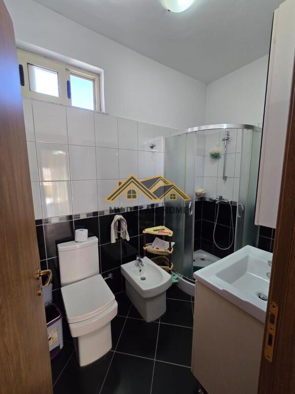 FOR RENT APARTMENT 2+1+2 CENTER DURRES!