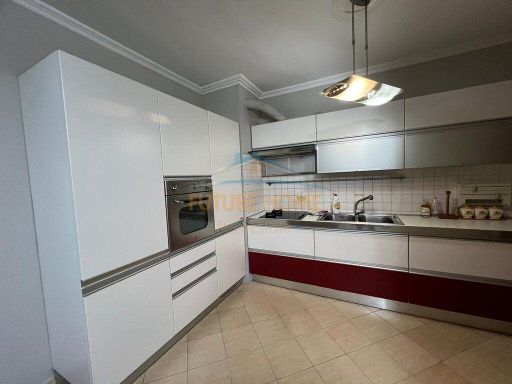 Qera , Apartament 1+1 , Pazari i Ri , Tirane