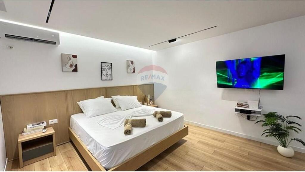 Apartament - Për Qira - Rruga Mine Peza, Tiranë