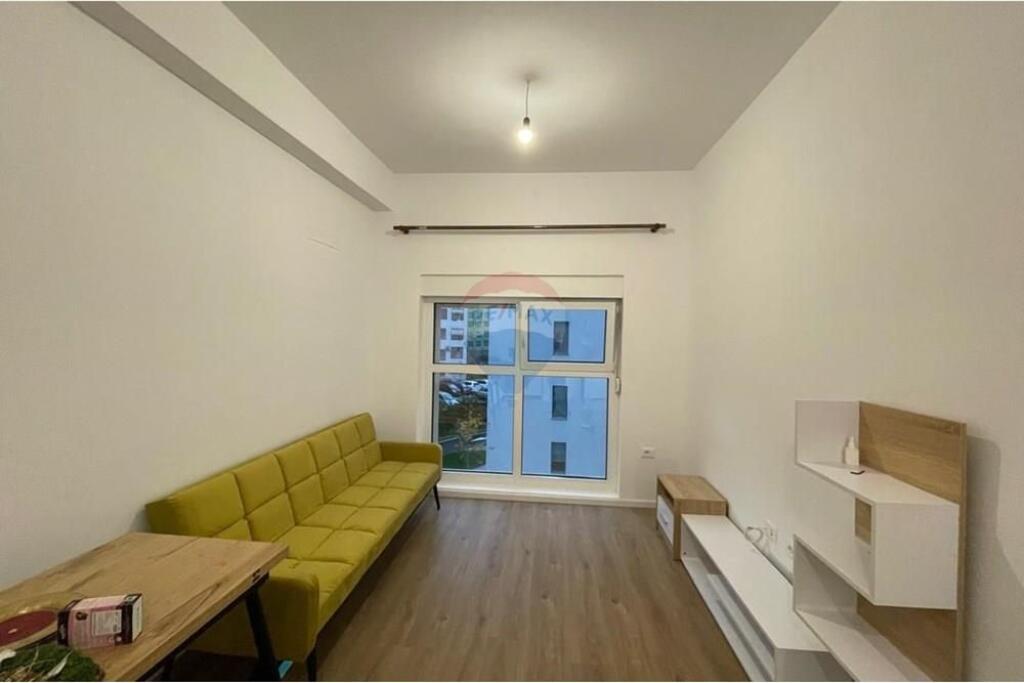 Apartament 1+1 me Qira Tek Kompleksi Mangalem