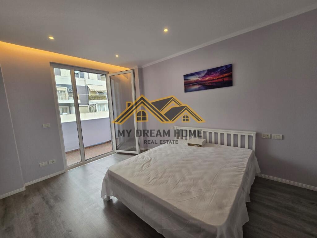SHITET APARTAMENT 1+1 UKD DURRES FULL PAMJE DETI!!