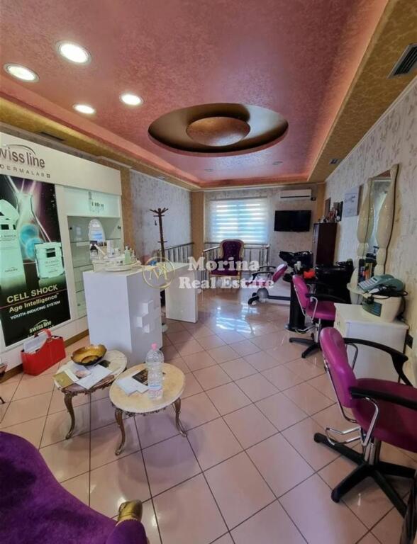 Shitet ambient per Biznes/dyqan, Rruga e Durresit, 440000 EURO