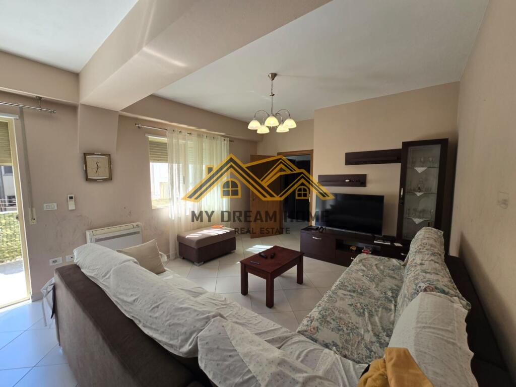 FOR RENT APARTMENT 2+1+2 CENTER DURRES!