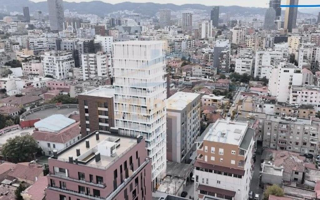 Shitet Apartament 2+1+2, Mara Palace – pranë Shkollës së Kuqe, Tiranë