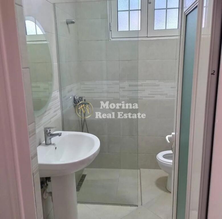 Rent, Entrance 1+1, American Hospital 2, 400 euro/month