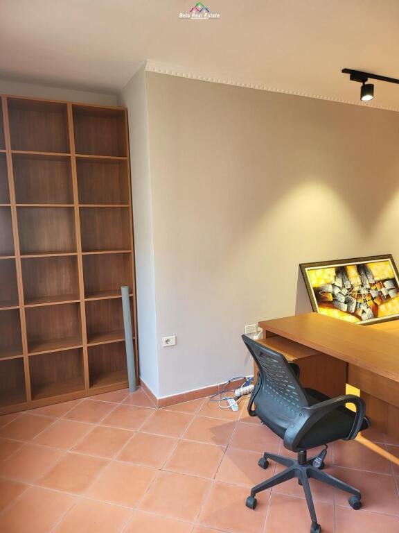 Office for Rent at the Train Station (ID BZ2505) Tirana