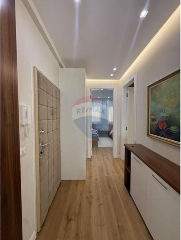 LIQENI I THATE, VENDIAMO APPARTAMENTO 2+1