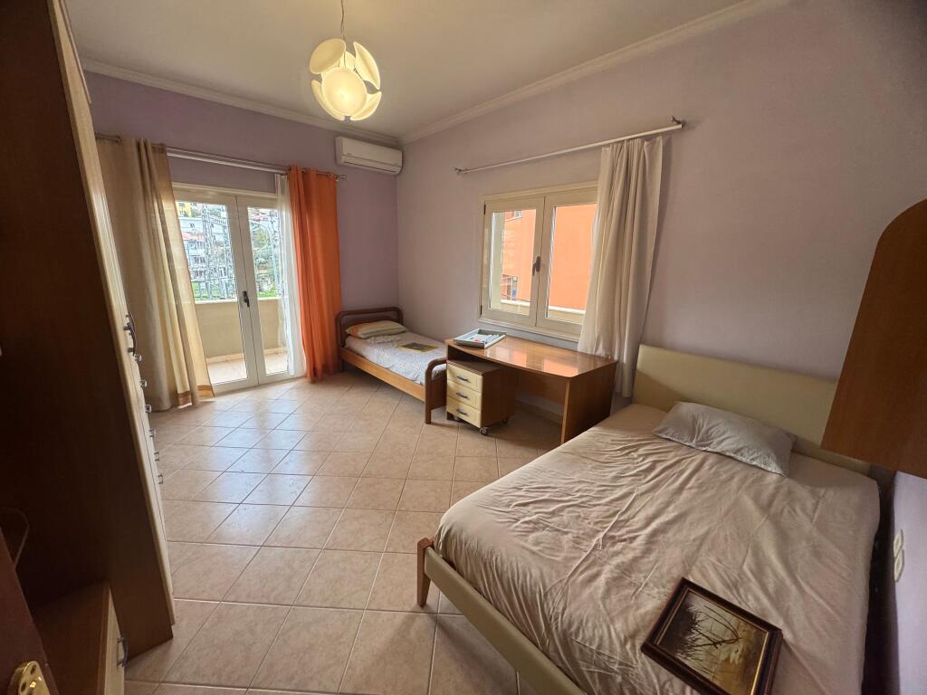 Apartament 1+1 me qira në Selitë, pranë Universitetit “Barleti” – 400€ / muaj