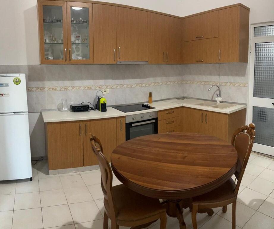 FOR RENT  1+1  13706        