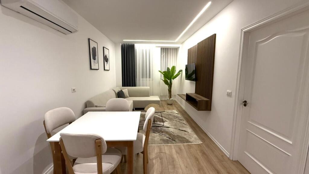 📍 Apartment 1+1 for Sale – Fortuzi Street, near the Center, Tirana