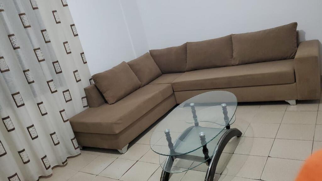 APARTMENT 1+1. 40000 LEKE. FORMER BUS PARK. NEAR REPORT TV