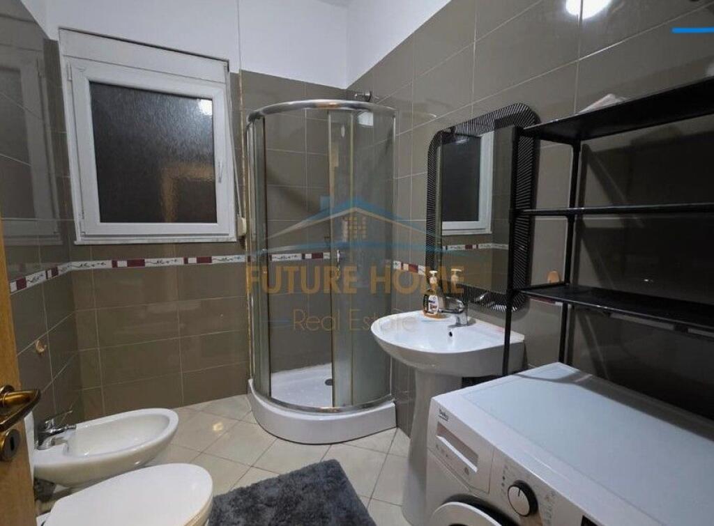 Jepet me Qira Apartament 1+1, Pazari i Ri