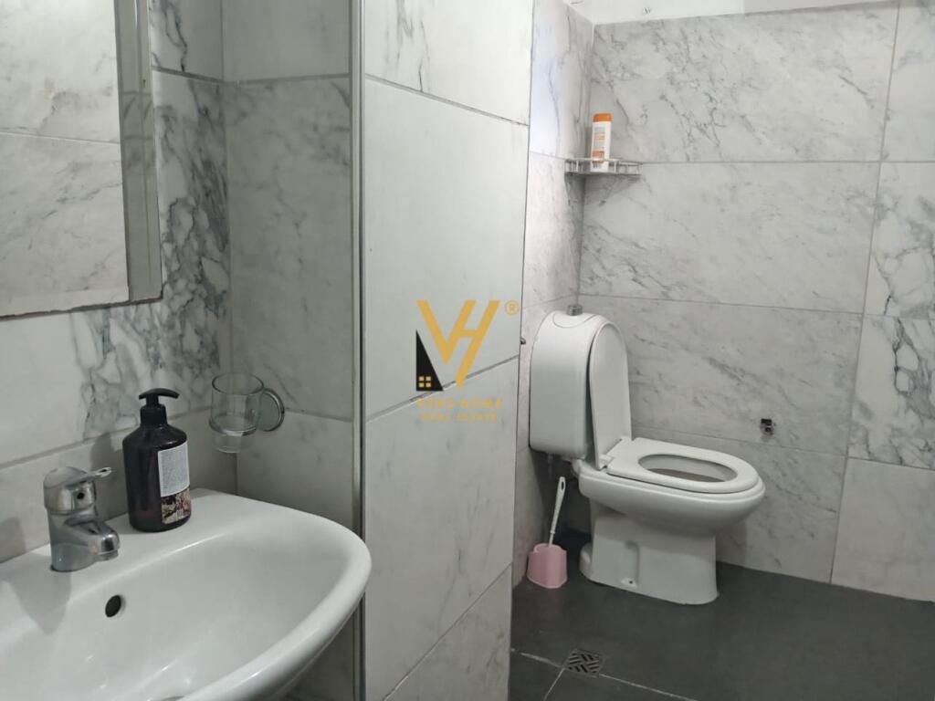 JEPET APARTAMENT 1+1+BALLKON ME QIRA TE SIRI KODRA 450 EURO