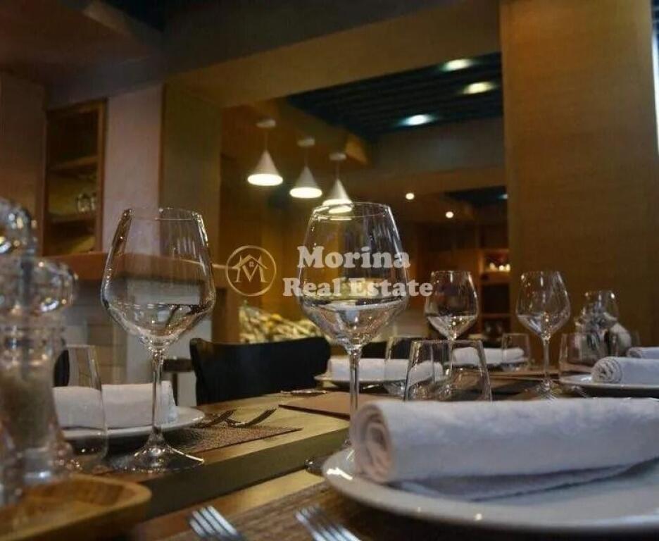 Qera, Ambient Biznesi, Rr.Durrsit, 2.000 euro/muaj