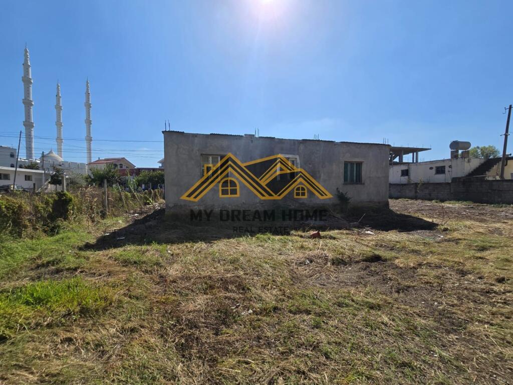 PRIVATE HOUSE FOR SALE IN DURRES BEACH!!