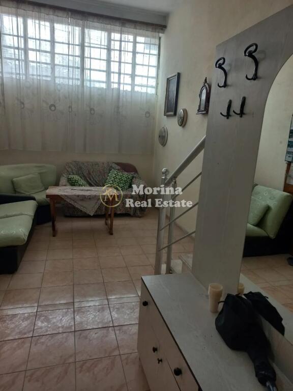 Rent, Apartment 3+1, Xhamllik, Ali Baushi Street, 400 euros/month