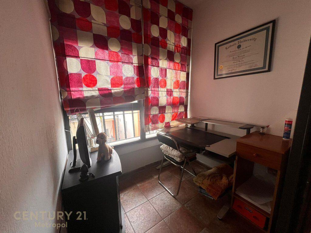 Apartament 2+1 me Qira, Gjimnazi Partizani 650 € /Muaj