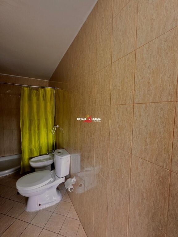 3+1 Apartment for Sale in New Tirana near the school “26 Nentori” in Tirana ( ID 4131314 )