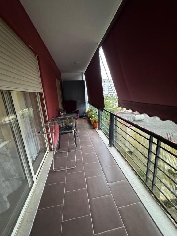 Affitto, Appartamento 2+1, Fresku, Tirane.