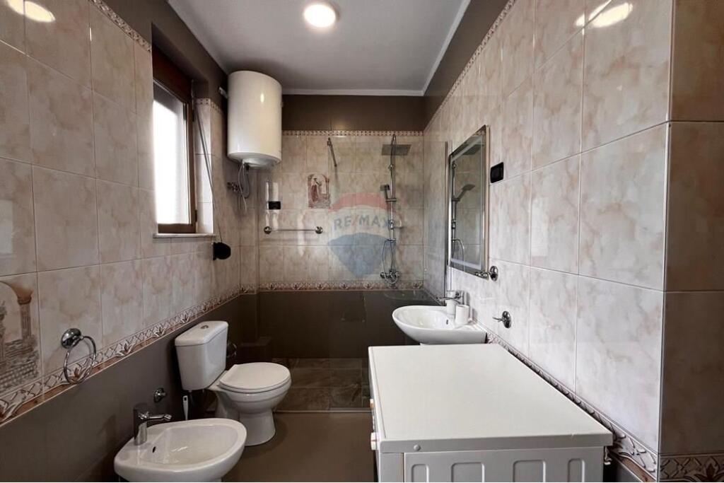 🏡 Apartament 2+1+2 me qira në Kodra e Priftit! + Post Parkimi