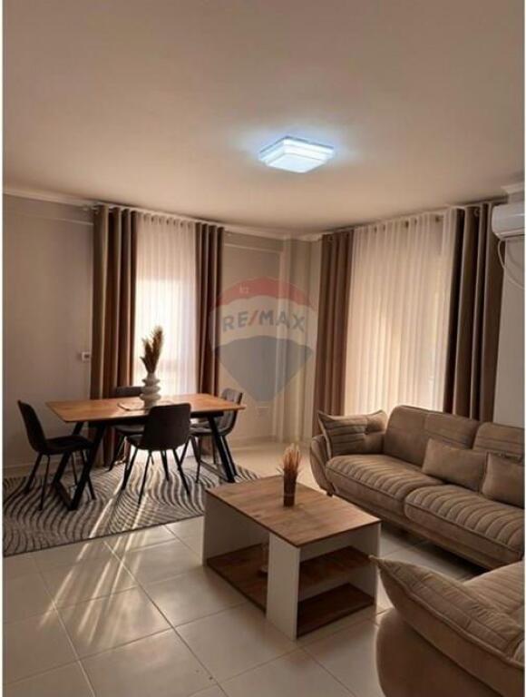 ____Super appartamento 2+1 in affitto in Via Mine Peza_____