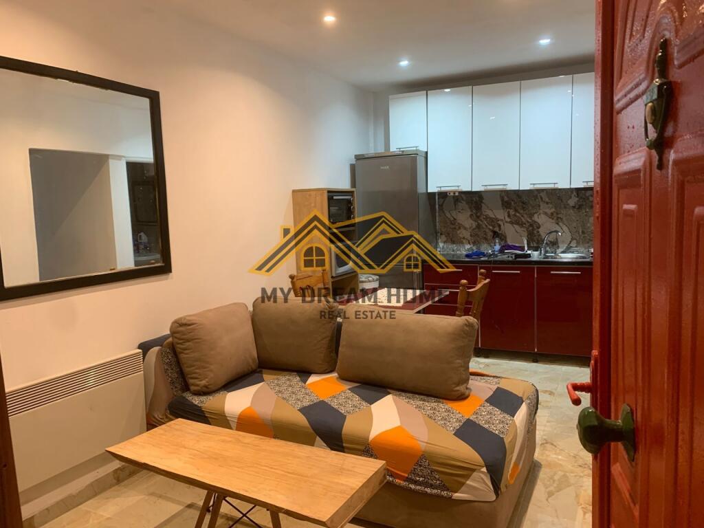 JEPET ME QERA SHTEPI PRIVATE