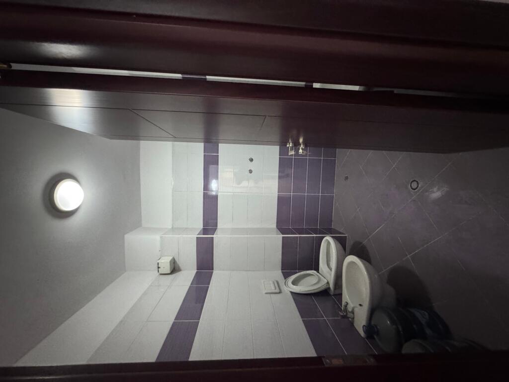 Apartment 2+1 at 21 Dhjetori!