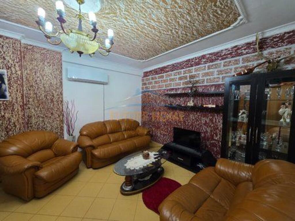 Affitto, Appartamento 2+1 a Yzberisht!