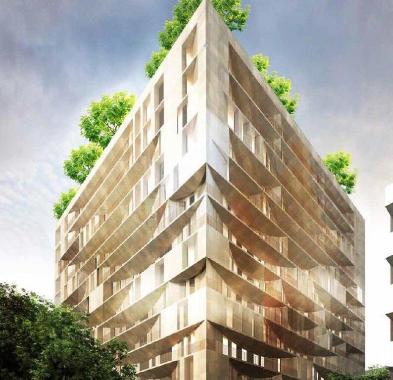 Dyqan i ri me qira – Golden Tower, Mine Peza