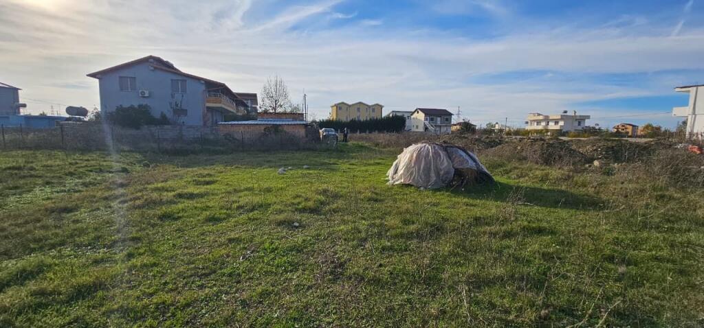 🏡 SHITET 680m TOKË ARE PRAN BRUNES XHAVZOTAJ DURRES