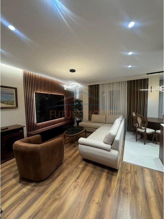 Apartament me qera 2+1+2 , Rruga Mine Peza , Tirane