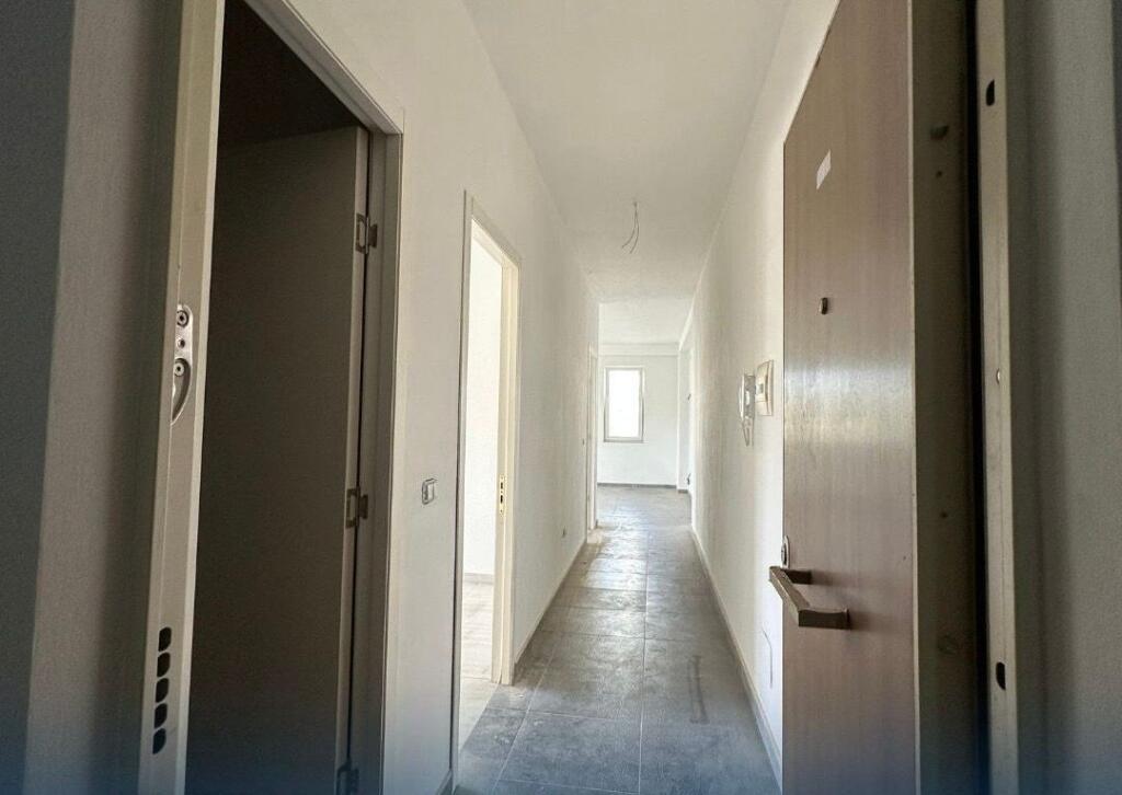 Vendesi appartamento 2+1+2 lago quello