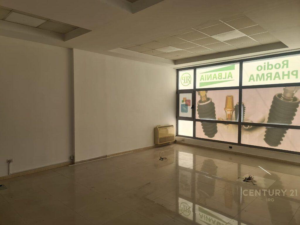 UFFICIO IN AFFITTO IN VIA KAVAJA! 1.000 € /Mese