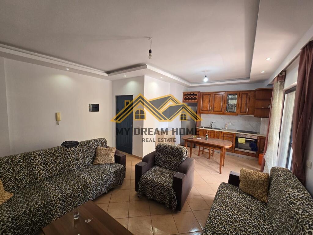 JEPET ME QIRA APARTAMENT 2+1 NE PLAZH DURRES !