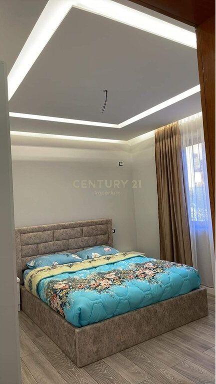 Shtepi Private për Qira në Golem 600 € /Muaj