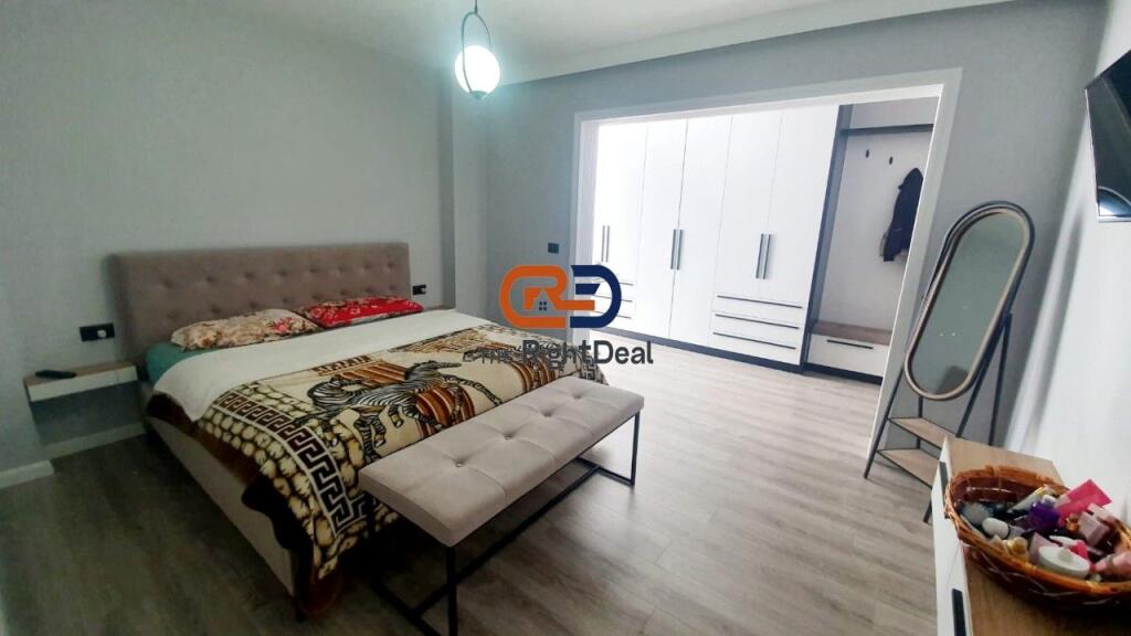 Ne Zonen E Tiranes Re, Shitet Super Apartament 2+1+2, Totalisht I Investuar!!