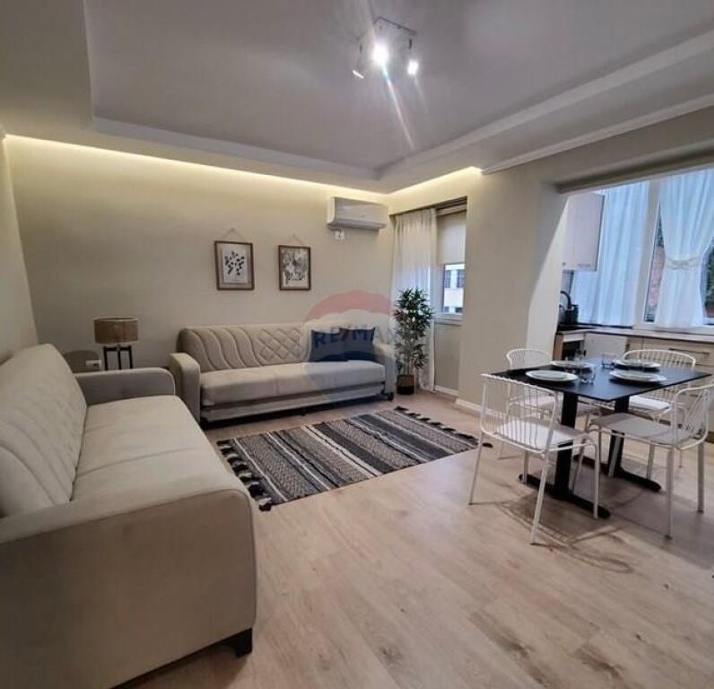 Aprtament 1+1 me qira tek Posta qendrore