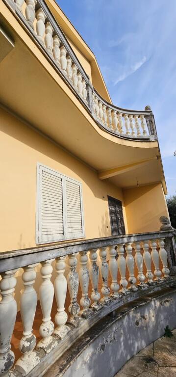 🏡 SHITET VILË 3-KATËSHE • 800 m² TOKË • PJESHKË, SHIJAK