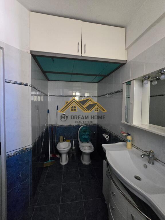 APPARTAMENTO 2+1 IN VENDITA VICINO ALLA POLIZIA DI DURRES!