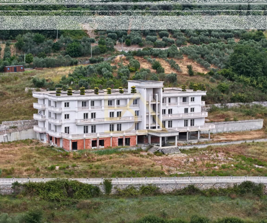 Shitet Ambient Biznesi – Maminas, Durrës