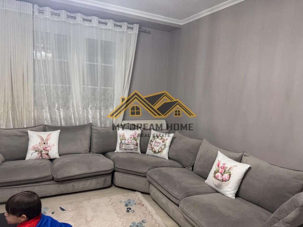 SHITET APARTAMENT UNIK TEK GJYKATA DURRES
