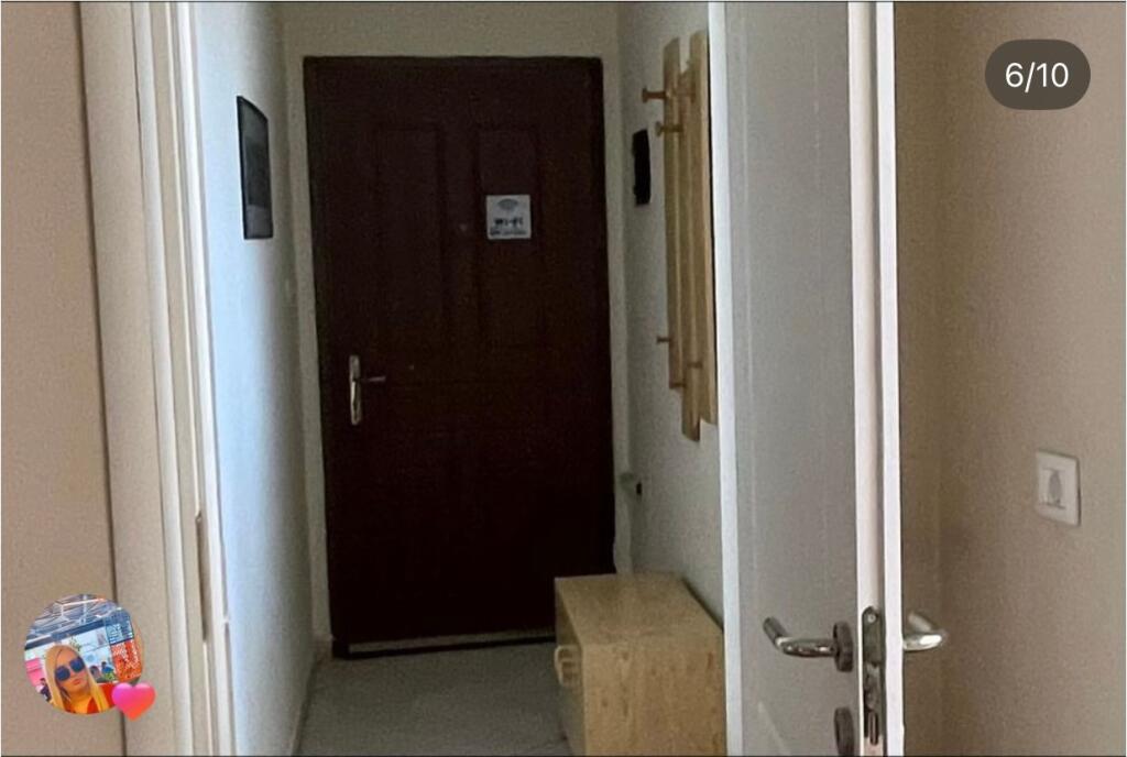 1+1,i mobiluar te posta ne qender,cmimi 600 euro