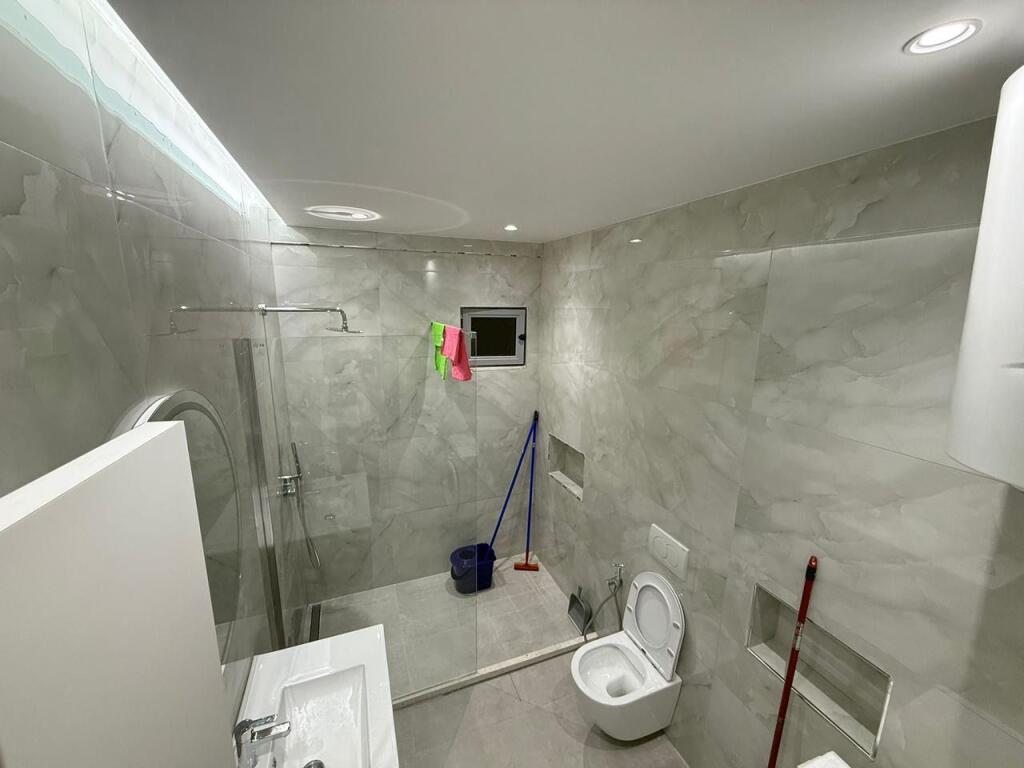 JEPET ME QIRA 1+1 ASTIR Bar Artisti 550€