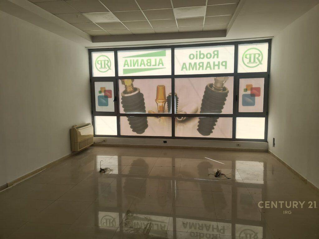 UFFICIO IN AFFITTO IN VIA KAVAJA! 1.000 € /Mese