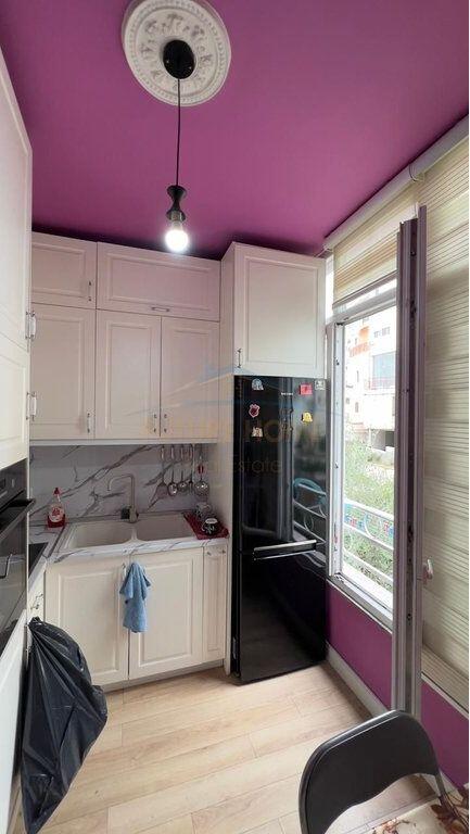 Shitet apartament 1+1 Kodra e Diellit