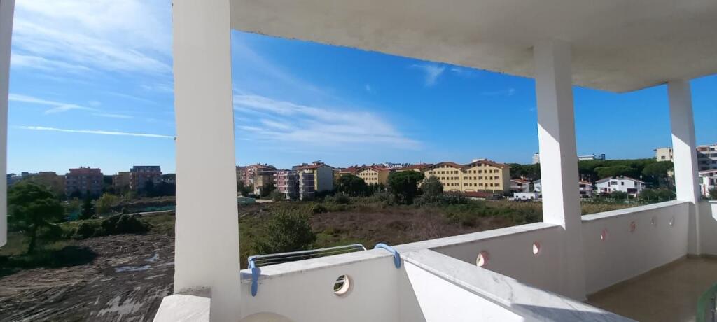 SHITET APARTAMENT 1+1 MUNDESI PER 2+1 GOLEM PISHAT E BUTA PRAN HENRY RESORT